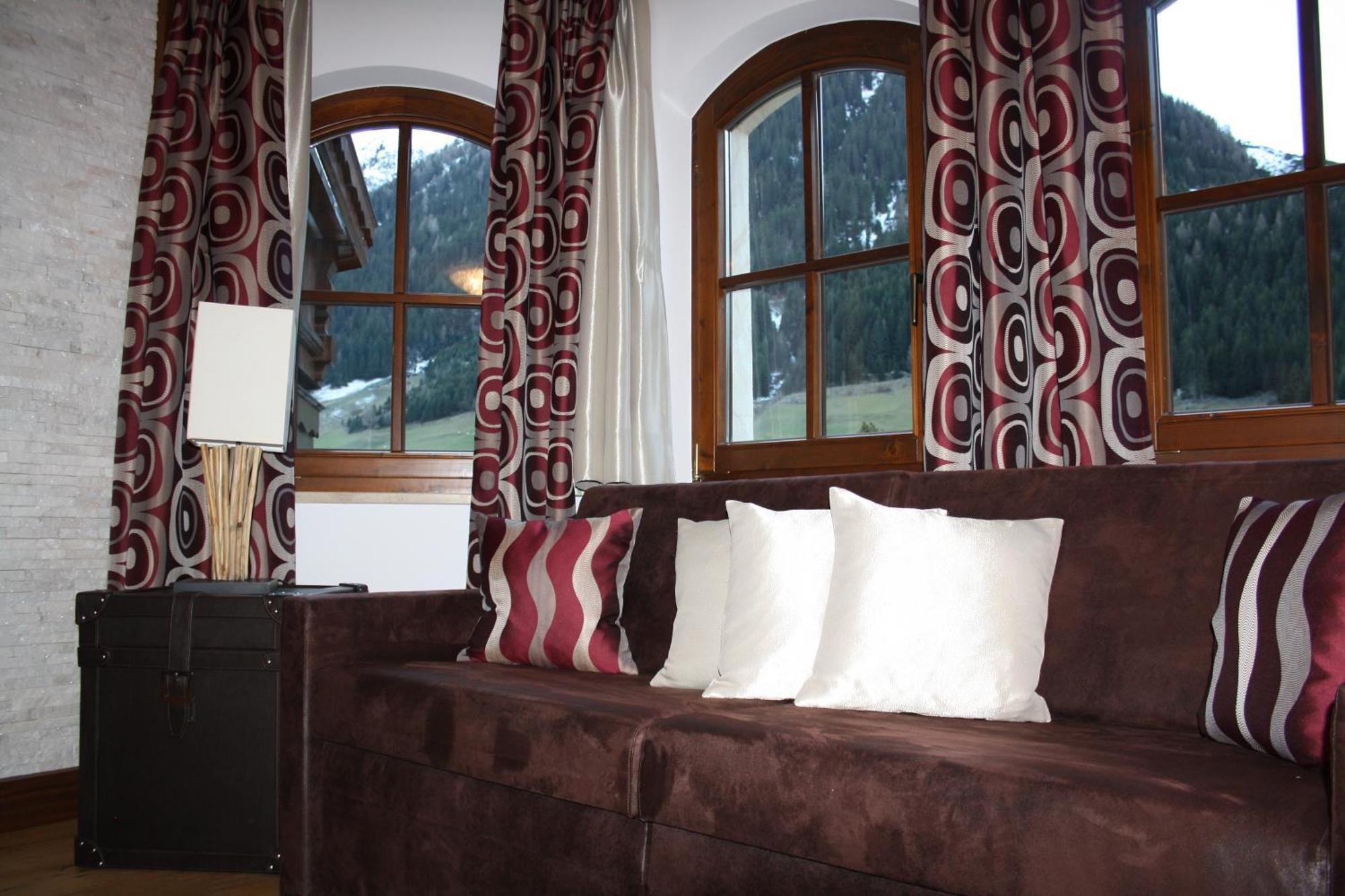 Alpinlounge Raetia Appartements Ischgl Szoba fotó