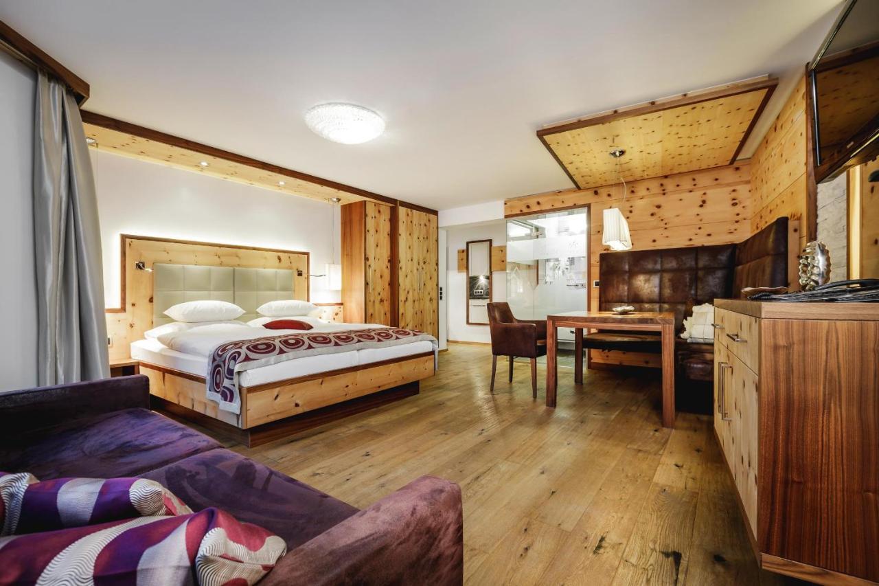 Alpinlounge Raetia Appartements Ischgl Kültér fotó